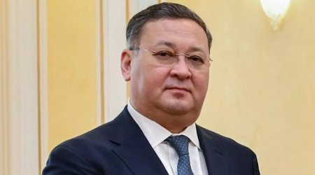 “Saxlanılan” qazaxıstanlı nazir danışdı: “Bu yalandır” - VİDEO