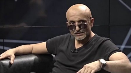 "Üç ildir nəvəmi görə bilmirəm"