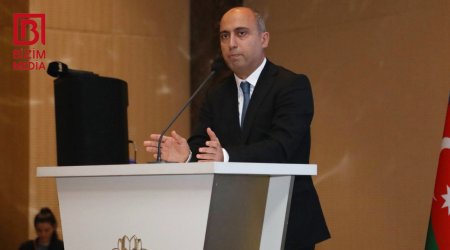 Emin Əmrullayev: “Əsas problemimiz ibtidai təhsildədir”