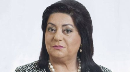 Xalq artisti oğluna toy edir