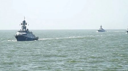Rusiyanın Xəzər donanması hərbi təlimlərə başladı