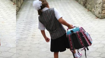 Məktəblilər üçün ŞAD xəbər: ağır çanta probleminə SON