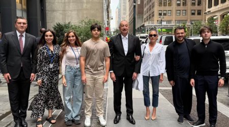 Prezident və ailə üzvləri Nyu-Yorkda – FOTO