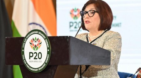Sahibə Qafarova: “Zəngəzur dəhlizi qitələri birləşdirən mühüm nəqliyyat qovşağına çevriləcək”