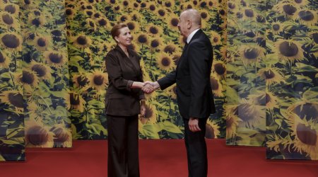 İlham Əliyev “Avropa Siyasi Birliyi”nin 7-ci Zirvə toplantısının açılış MƏRASİMİNDƏ - FOTO/VİDEO