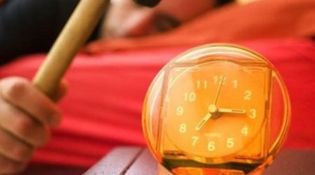 Hər səhər zəngli saatı yubadanlara xoş xəbər: Faydası böyük imiş