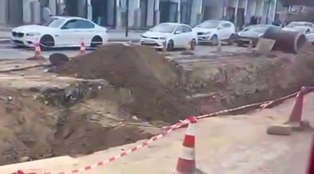 Binəqədi yolunu hansı qurum bu hala salıb? - VİDEO