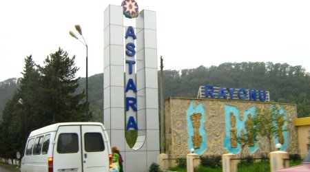 Ağdaşda qəzada ölən bacılar Astarada dəfn edildi