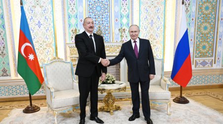 SON DƏQİQƏ: İlham Əliyev Düşənbədə Putinlə təkbətək görüş keçirir - FOTO/VİDEO