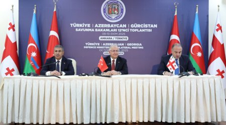 Ankarada Türkiyə-Azərbaycan-Gürcüstan müdafiə nazirlərinin görüşü keçirildi - FOTO