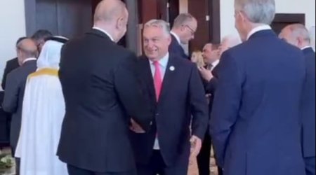 Orban İlham Əliyevi belə salamladı – VİDEO