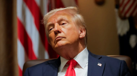 Tramp: “Putinin iqtisadiyyatı artıq çökmək üzrədir”