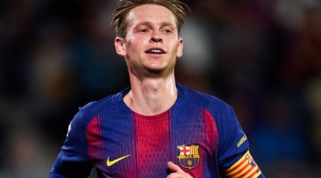 Barselona" kapitanı ilə yeni müqavilə imzaladı