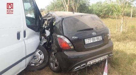 Biləsuvarda ağır qəza: 3 nəfər xəsarət aldı