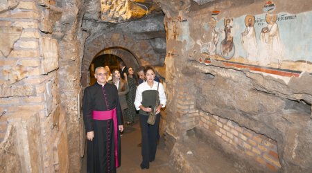 Vatikan mediası Mehriban Əliyevanın iştirakı ilə Komodilya katakombalarının bərpası layihəsindən yazır - FOTO