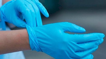 Peyvənd zamanı niyə həkimlər əlcək geyinmir? – SƏBƏBİ AÇIQLANDI