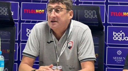 Kaxaber Tsxadadze: “Belə meydanlarda müasir futbol oynamaq çətindir”