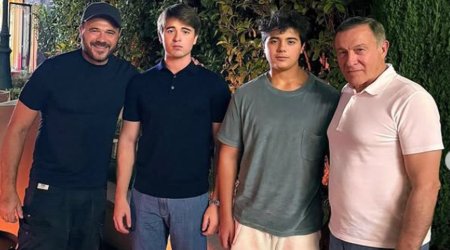 Emin atası ilə özünü təbrik etdi - FOTO