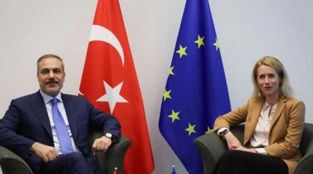 Hakan Fidan Lüksemburqda Aİ-nin ali nümayəndəsi ilə görüşdü