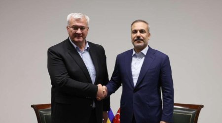 Hakan Fidan ukraynalı həmkarı ilə BİR ARADA