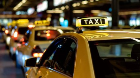 Bakıda taksi sürücüsü qarət edildi