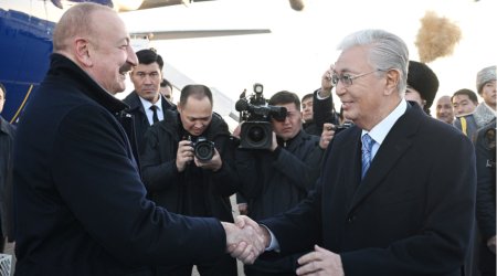 Tokayev İlham Əliyevi belə qarşıladı – FOTO/VİDEO