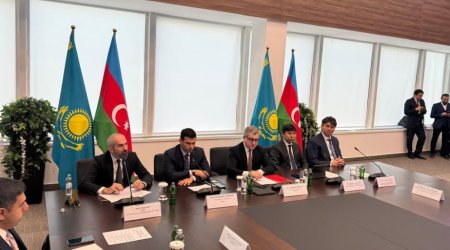 Astanada Qazaxıstan-Azərbaycan İşgüzar Şurasının İCLASI KEÇİRİLDİ