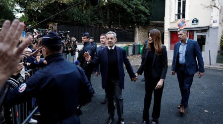 Nikola Sarkozi həbsxanaya belə getdi – VİDEO