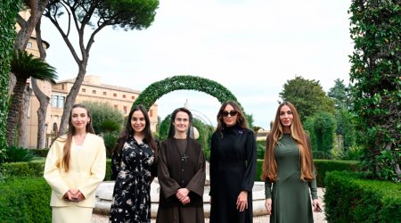 "Euronews": Azərbaycan Müqəddəs Taxt-tacda aparılan bərpa işləri ilə Vatikanla əlaqələri gücləndirir - VİDEO