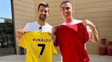 Ronaldo ilə Cokoviç bir-birilərinə forma HƏDİYYƏ ETDİ