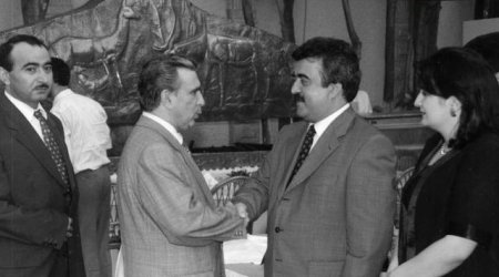 Əli və Ramizin gizli müxalifət sevdası