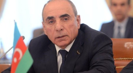 "Təəssüf ki, dövlətdə Ramiz Mehdiyev kimi adamlar hələ də var" - Yaqub Eyyubov