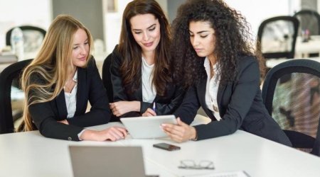 Azərbaycanda qadın sahibkarların sayı açıqlandı