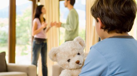 Azərbaycanda valideynlik hüququndan məhrum edilənlərin SAYI AÇIQLANDI