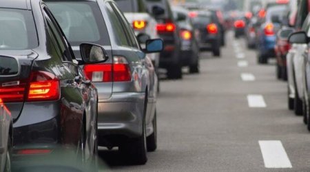 Sürücülərin DİQQƏTİNƏ: Bakının 21 küçə və prospektində tıxac var