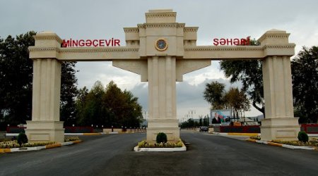 Mingəçevirdə ər arvadını bıçaqladı