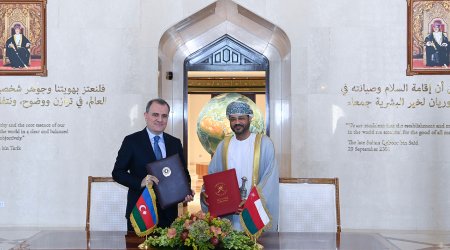 Azərbaycanla Oman bu şəxslər üçün vizanı ləğv etdi – FOTO