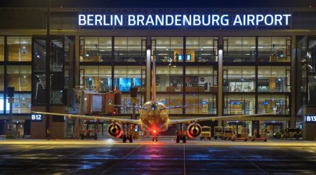 Almaniyada DRON XAOSU – Berlin hava limanının fəaliyyəti DAYANDIRILDI