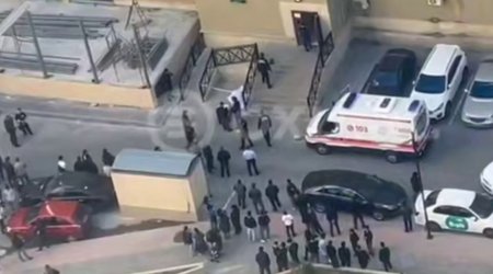 Xırdalanda yeniyetmə binadan yıxılaraq həyatını itirdi – VİDEO