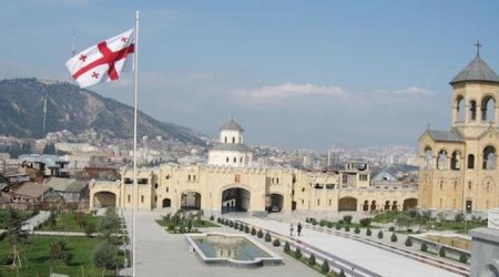 Gürcüstanda daha bir məmur HƏBS EDİLDİ