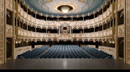 Zəfər Gününü “unudan” TEATRLARIMIZ – 8 noyabrda hansı tamaşalar nümayiş OLUNACAQ?