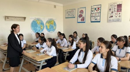 “Qızların 9-cu sinifdən çıxarılması erkən nikah riskini artırır” - İcbari təhsil 11 illiklə ƏVƏZLƏNİR?