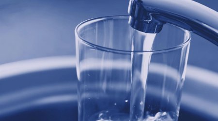 Bakı sakinlərinin NARAHATLIĞI – Sudan gələn kəskin xlor qoxusu ilə bağlı RƏSMİ AÇIQLAMA 