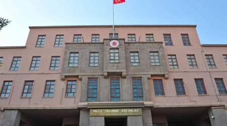 Qəzaya düşən təyyarənin qara qutusu ətraflı araşdırılır - Türkiyə Müdafiə Nazirliyi