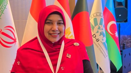 Nur-ul Afida Kamaludin: “Bakıda D-8 Media Mərkəzinin təsis olunması mühüm əhəmiyyət daşıyır” – FOTO