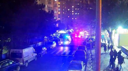 Yanğınla əlaqədar Mirəli Seyidov küçəsi istiqamətində yol bağlandı - FOTO