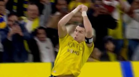 Ronaldodan akrobatik tullanış: Fantastik qol – VİDEO