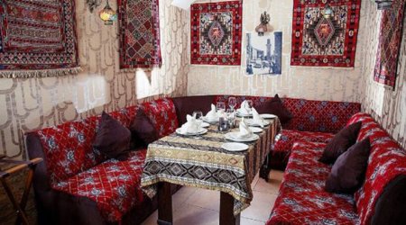 Müştəri kafe sahibini döydü &ndash; HƏBS EDİLDİ