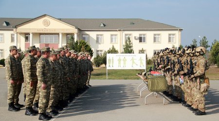 Hərbi vəzifəlilərlə təlim toplanışı keçirildi - FOTO/VİDEO