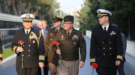 ABŞ-ın briqada generalı Azərbaycana gəldi - FOTO